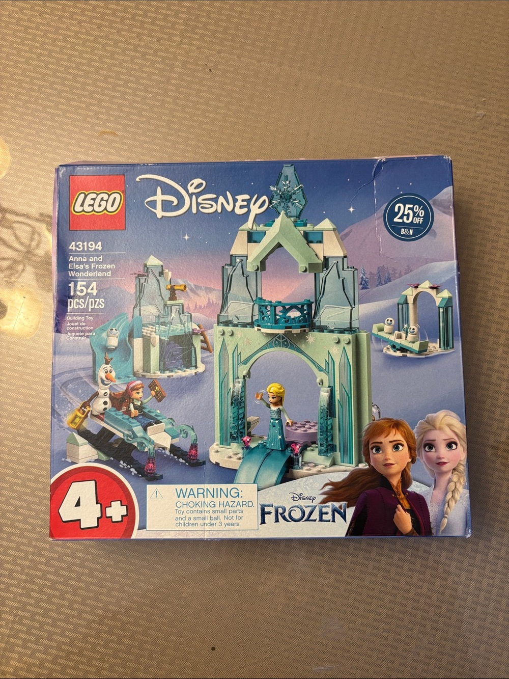 LEGO Disney Frozen Anna and Elsa's Frozen Wonderland - Blue Playset